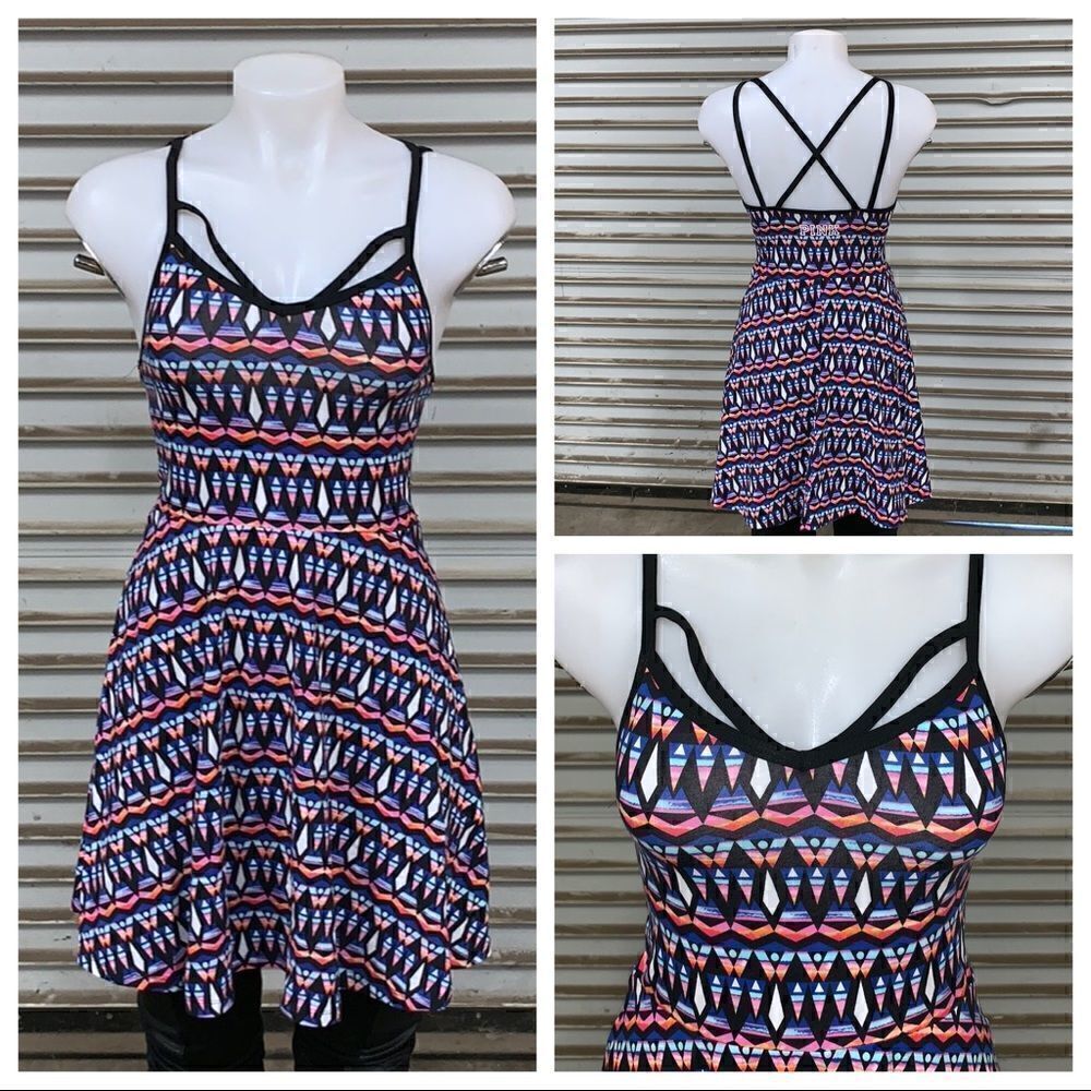 🛍️Pink by Victoria Secret dress size small